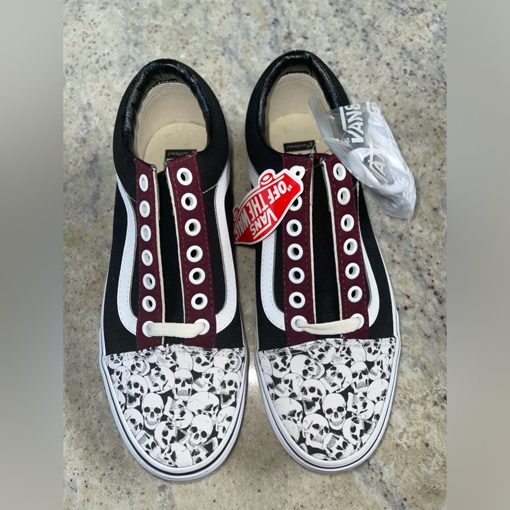 Custom Skull Vans